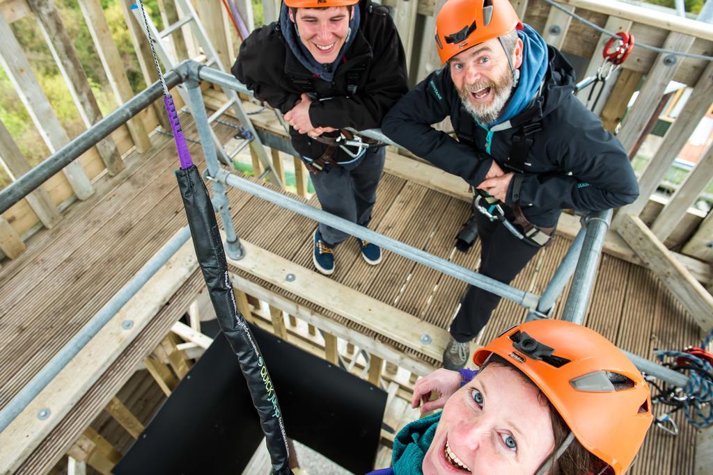 فندق لينوانفي  Killary Adventure Centre المظهر الخارجي الصورة